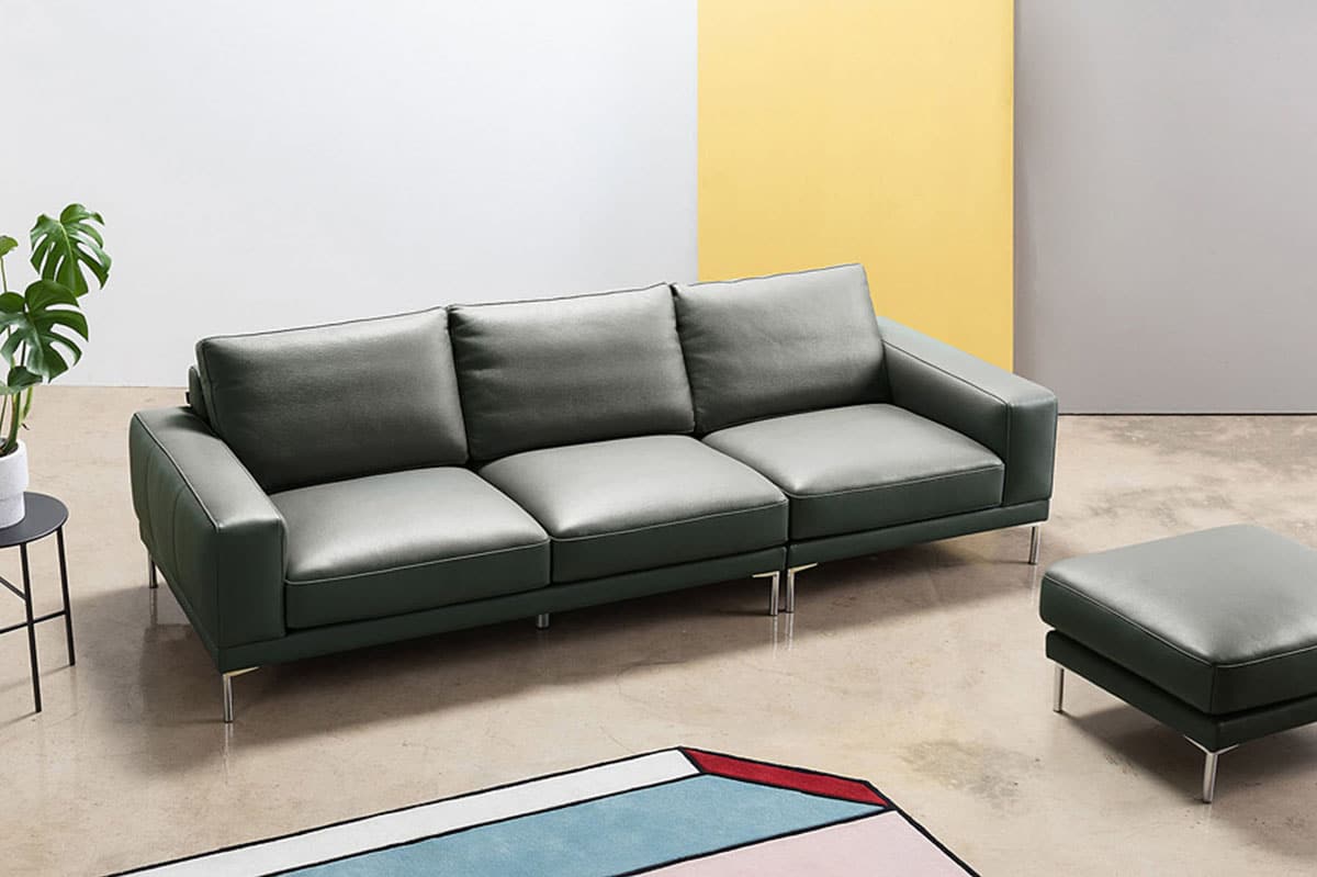 Ghế sofa da công nghiệp PU màu xám trang nhã mang đến vẻ đẹp sang trọng cho ngôi nhà của bạn.