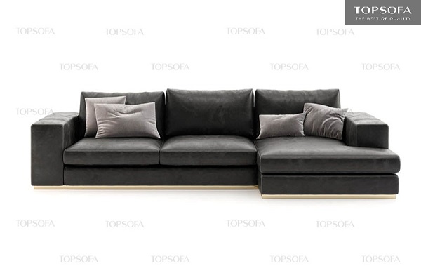 Dù được thiết kế đơn giản như những khối vuông vắn ghép lại nhưng bộ sofa góc L vẫn toát lên vẻ sang trọng, cá tính nhờ sử dụng da công nghiệp Nhật Bản màu xám lông chuột bọc ngoài.