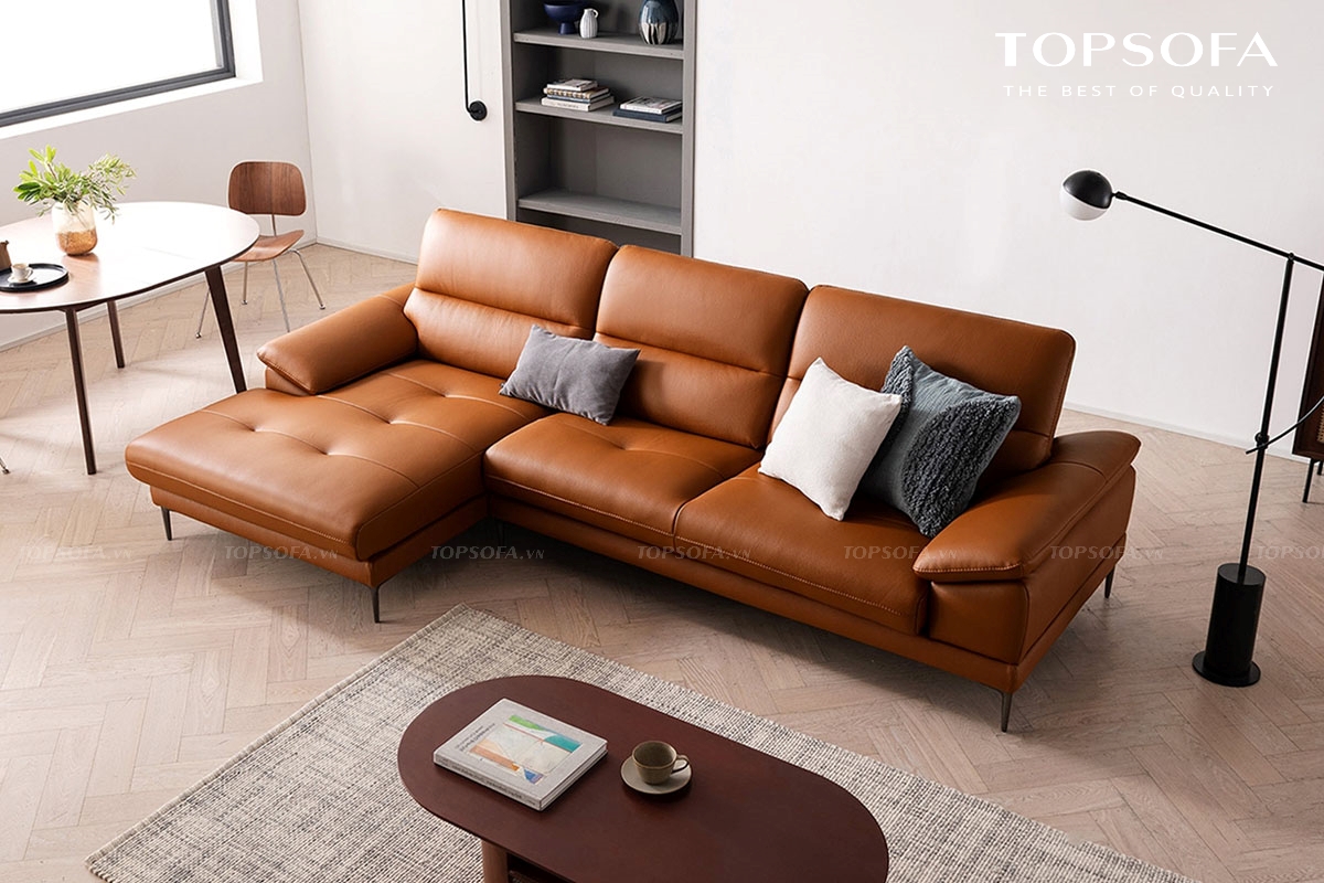 Để giúp cho mẫu sofa TS250 thêm đẹp, phòng khách nhỏ thêm tinh tế, những người thợ đã tạo thêm những đường kẻ dài và những chấm nhỏ sâu làm điểm nhấn trên mặt nệm ngồi và lưng ghế