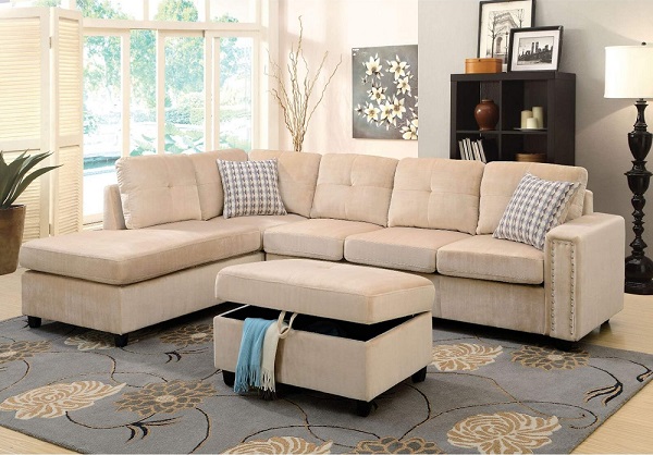 Vải be nhung nhã nhặn của mẫu sofa góc trái này mang đến cho căn phòng sự sang trọng, vẻ đẹp đương đại hoàn hảo và sự thoải mái tối ưu cho người dùng