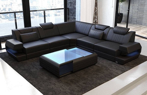 Sofa góc chữ V tạo cảm giác gần gũi, ấm cúng trong gia đình