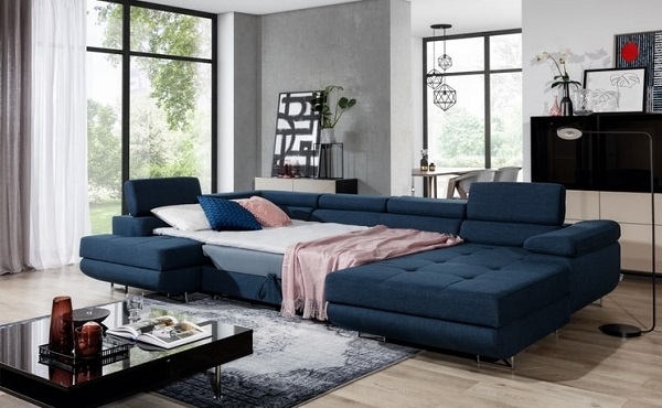 Chỉ cần kéo nhẹ phần đệm ngồi ra là bạn có thể “hô biến”  sofa góc chữa U thành một chiếc giường rộng, sang trọng, lịch lãm và tiện dụng