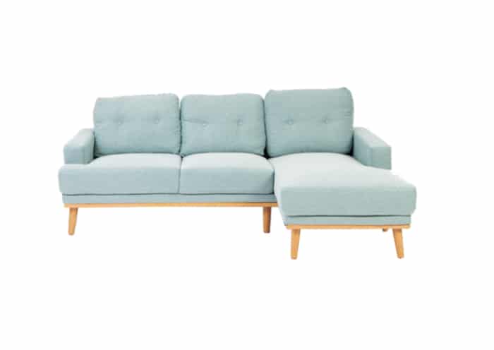 Sofa vải nỉ màu xanh hy vọng 3 chỗ ngồi rất thích hợp với những phòng khách nhỏ cho các căn hộ chung cư mini được thiết kế phong cách hiện đại