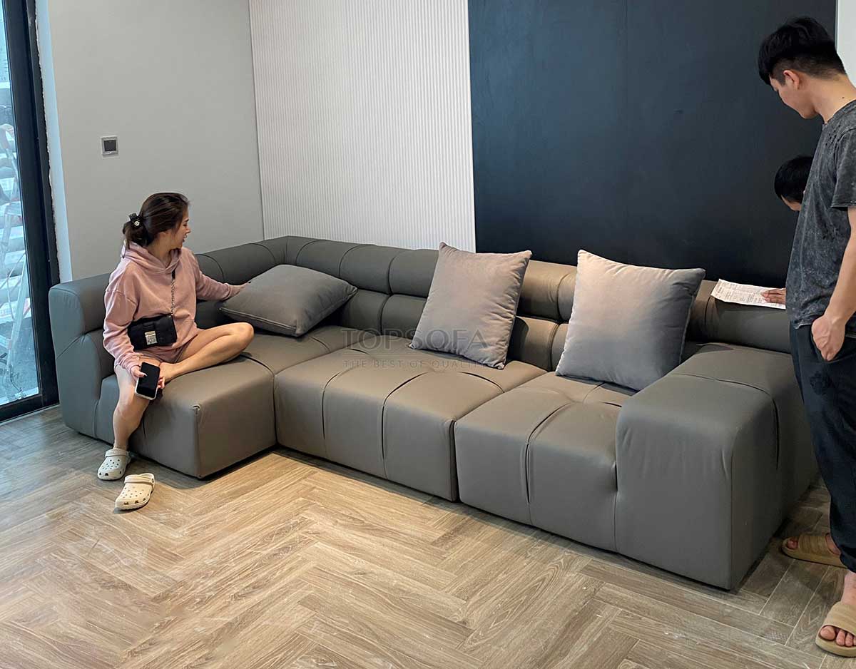 Bàn giao sofa cao cấp phong cách Ý tại Hà Đông